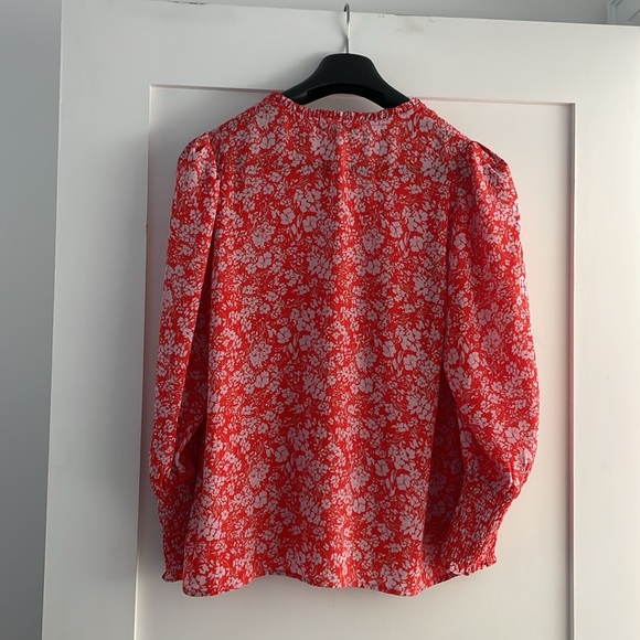 Red long sleeve blouse - Picture 5 of 7
